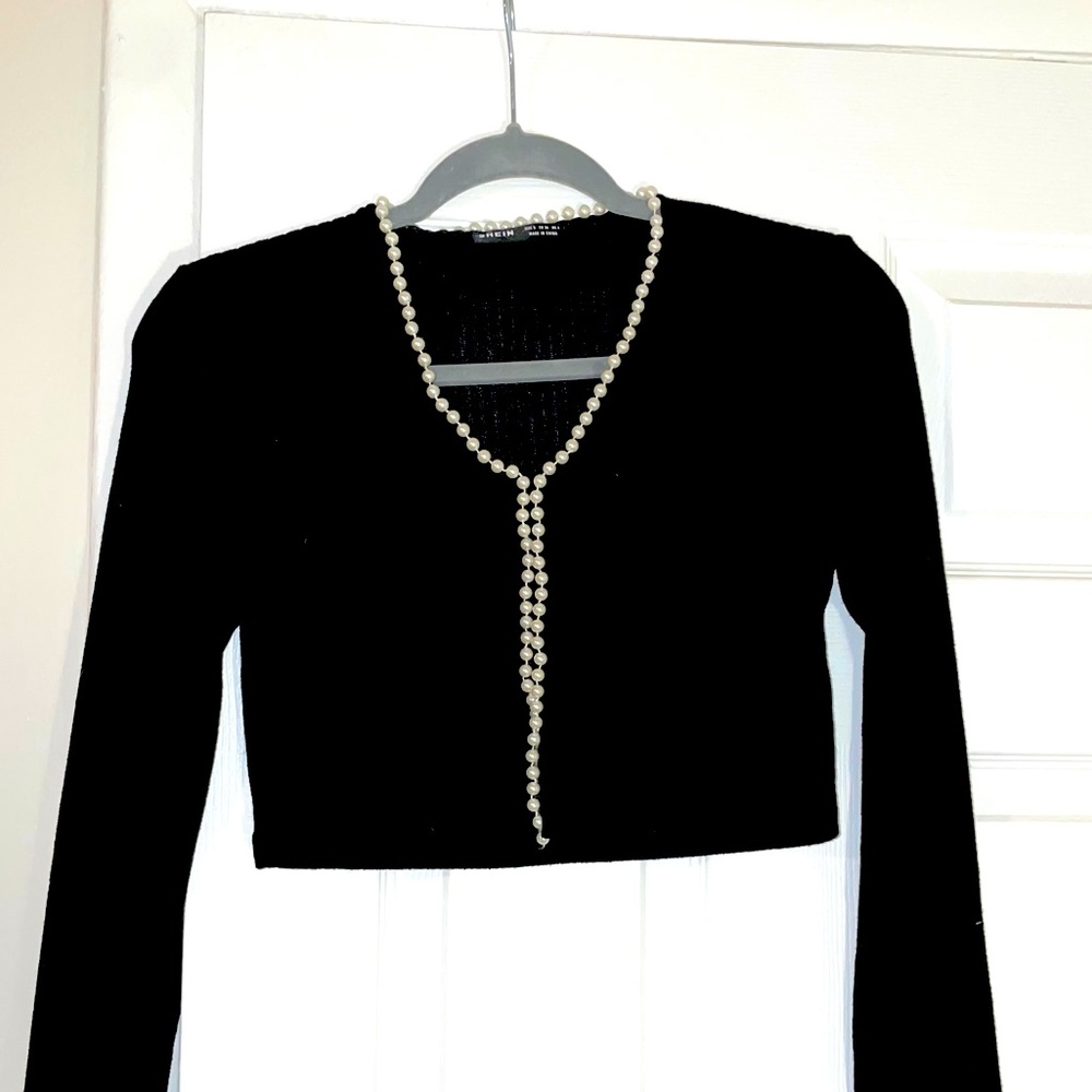 Long sleeve pearl top
